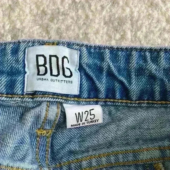 BDG 2 tone shorts - Picture 4 of 4